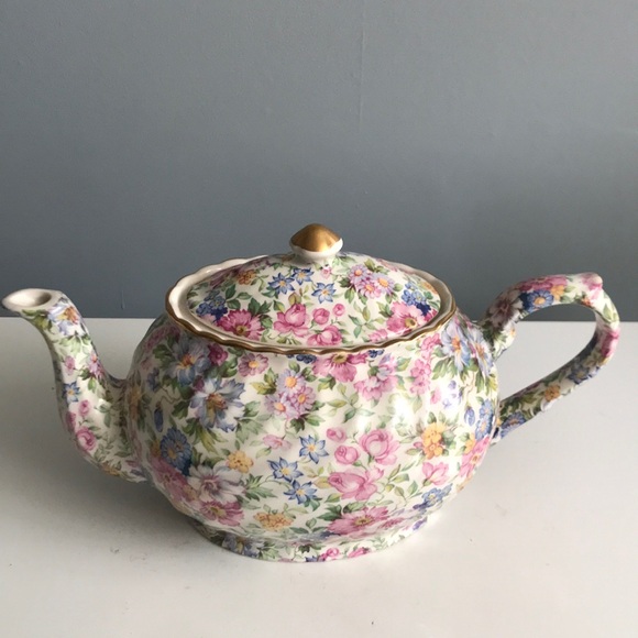 Arthur Wood & Son Other - Pretty Arthur Wood & Son teapot -Staffordshire, England 6”x 10”